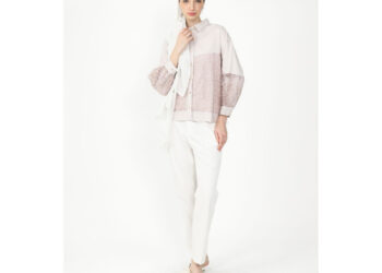Review Kemeja Lengan Panjang Casual Wanita Marlowe Shirt Dari Gaudi – Tampil Stylish Di Hari Raya Dengan Diskon Menarik
