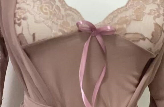 Review Manja Girl – Pinky Oneset Dewasa: Lingerie Seksi Terbaru 2025 Dengan Diskon Menarik