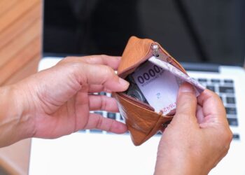 Cara Pinjam Uang yang Tidak Menjerat