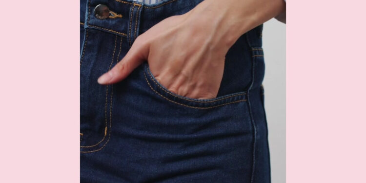 Hijabchic Marina Denim Skirt: Rok Jeans Muslim Yang Stylish Dan Nyaman Di Tahun 2025