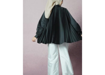 Review Hijabchic X Tiqasya Nara Pleats Top 2025 – Elegan Dan Stylish Dengan Diskon Menarik