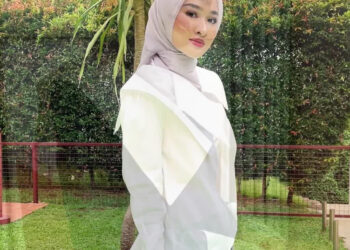 Review Hijabchic X Kiara Leswara Silva Top 2025: Atasan Stylish Untuk Gaya Muslimah Yang Chic