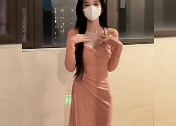 Review Susana Id Slim Fit Dress D158: Dress Midi Stylish Dengan Diskon Menarik 2025