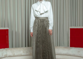 Review Hijabchic X Kiara Leswara Mariana Olive Pleats Skirt 2025: Elegan Dan Nyaman Untuk Gaya Semi Formal