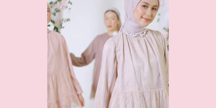Hijabchic Ariella Top 2025: Blouse Elegan Dengan Diskon Menarik Untuk Acara Kondangan