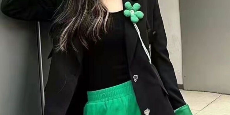 Review Susana Id Western Style Blazer T045: Blazer Stylish Untuk Musim Dingin Dengan Diskon Spesial