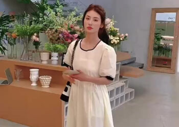 Review Susana Id Loose White Black Line Dress D087: Gaya Chic Dengan Harga Terjangkau