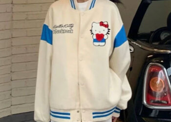 Review Jaket Oversize Baseball Hello Kitty T057: Gaya Keren Dengan Harga Terjangkau